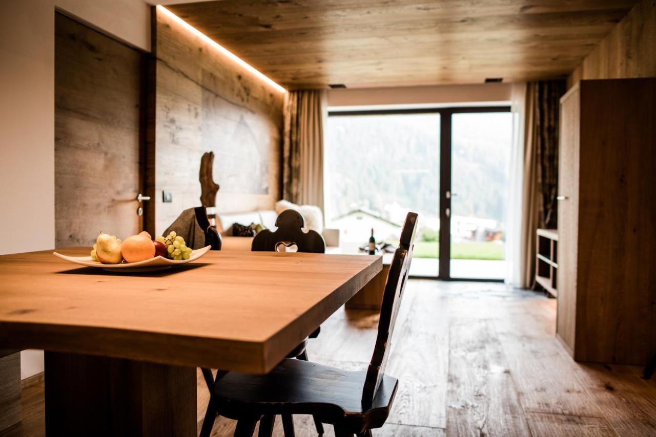 Garni Residence Soraiser Selva di Val Gardena Exterior photo