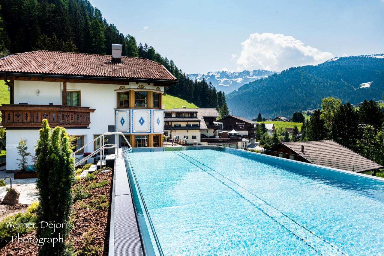 Garni Residence Soraiser Selva di Val Gardena Exterior photo